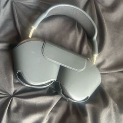 Apple air Pod max