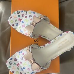 Louis Vuitton Slides/ Sandals 