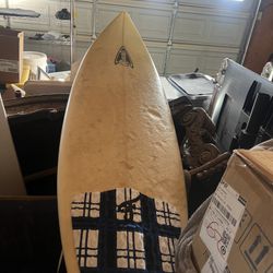 Surf Board 50$ 
