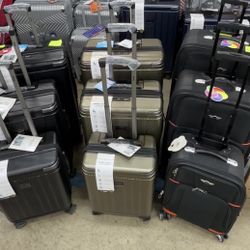 3 Piece Travel Luggage Sets