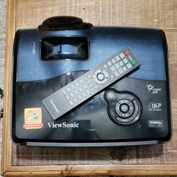 Viewsonic Pro9000 Video Projector 
