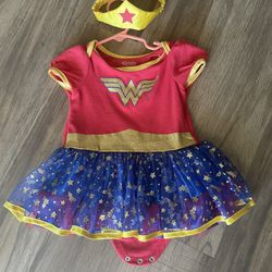 Halloween baby Wonder Woman costume 6-9months 