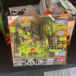 HEXBUG JUNKBOTS - Large Factory Habitat - New Port Power Plant