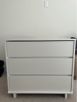White Dresser