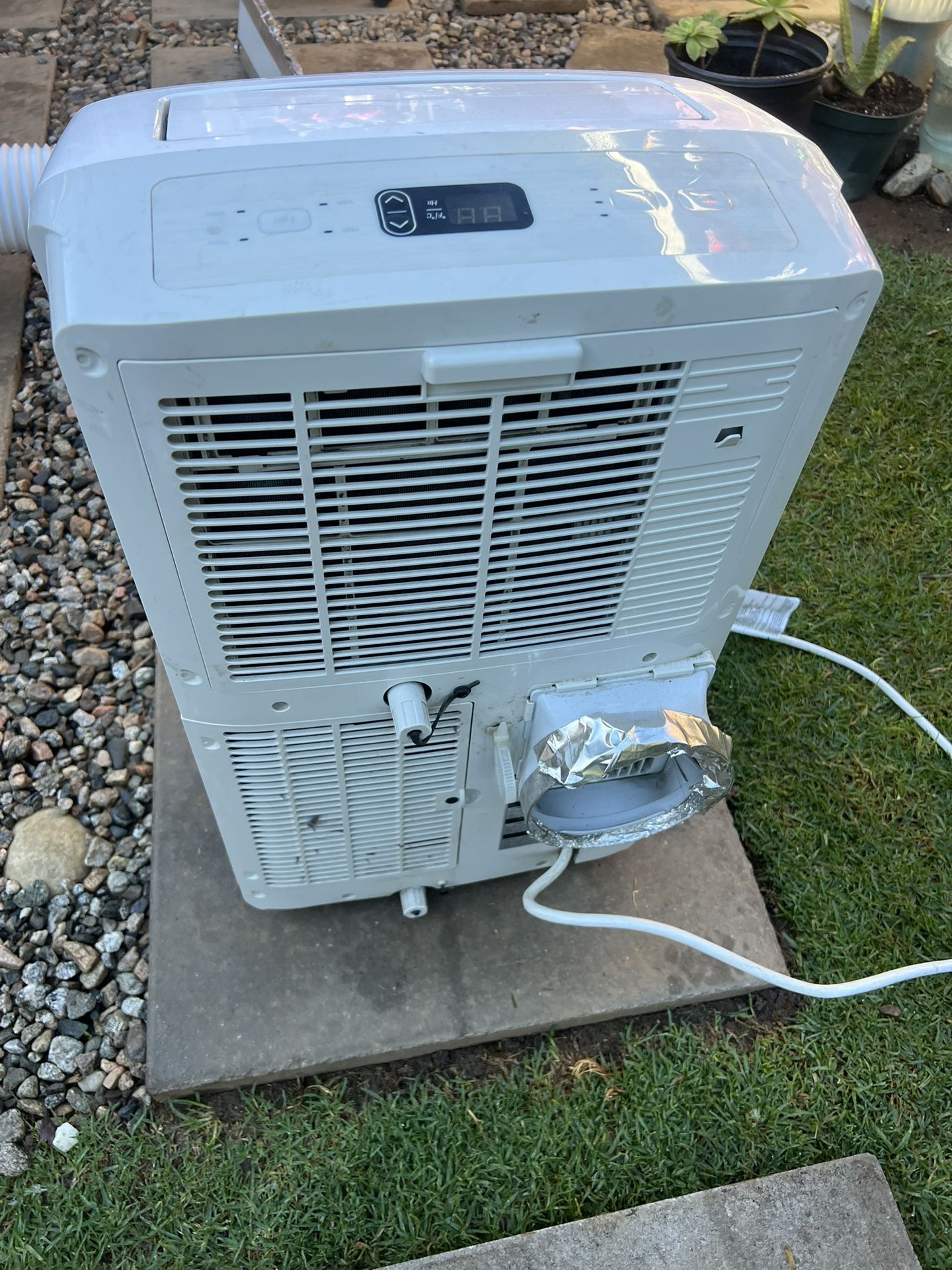 LG Portable Air Conditioner