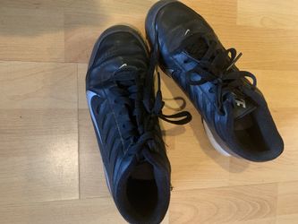 Nike Football Cleats Land Shark Size 5.5 Y