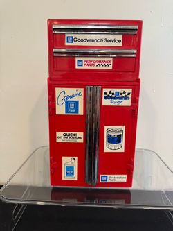 Vintage 1995 GM Goodwrench Funrise Toy Tool Chest