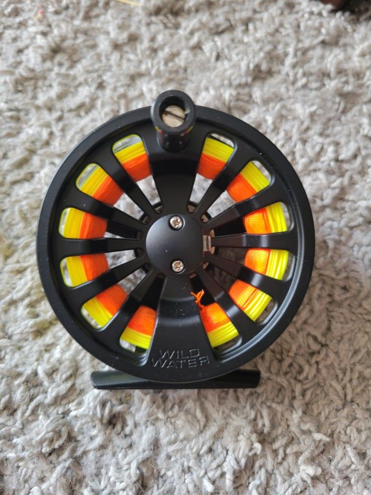 Fly Fishing Complete Set ( Brand Wild Water)