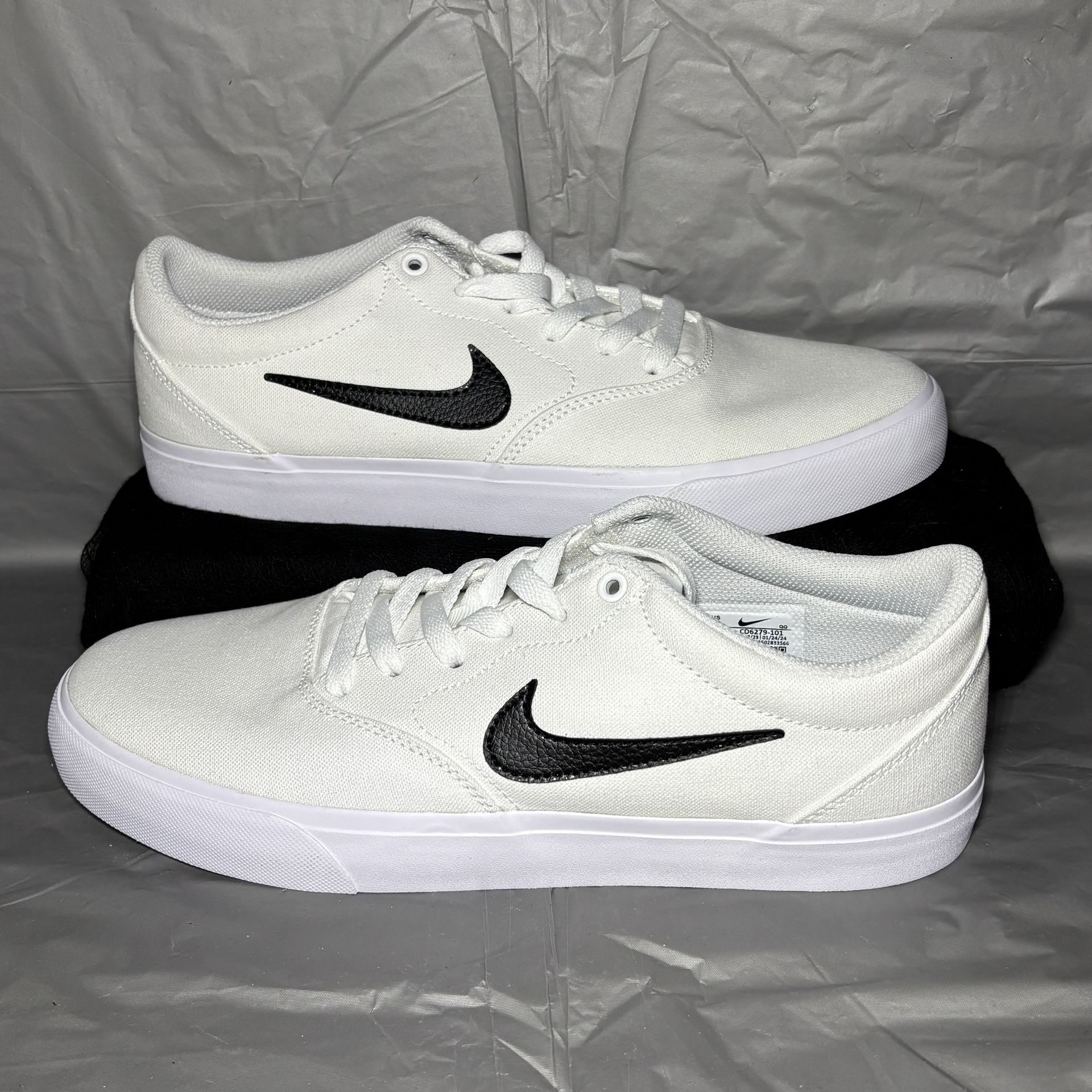 Nike SB Charge