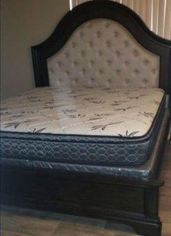 King Size Bed Set (see details)