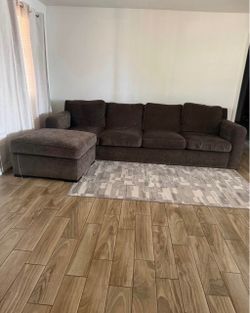 Couch 4 seater