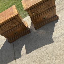 Matching  Bed Side Dressurs