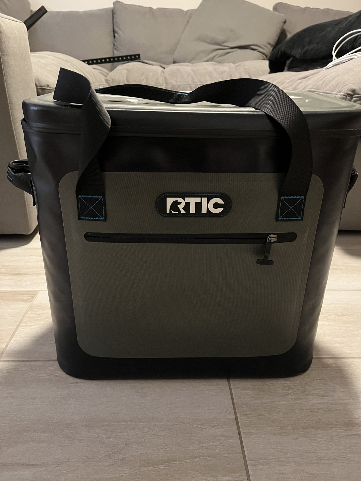 RTIC Soft Cooler
