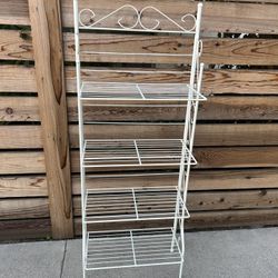 Baker’s Rack 