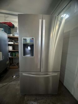 Whirlpool  French door refrigerator(2017)