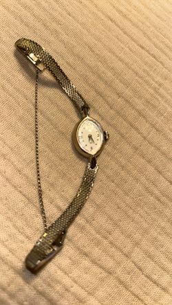 Vintage 10 Kt Gold Filled Hamilton Watch 