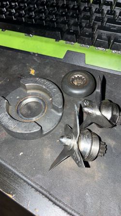 Vitamix blade assembly and drive socket