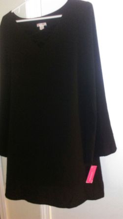 New with tags black ladies tunic