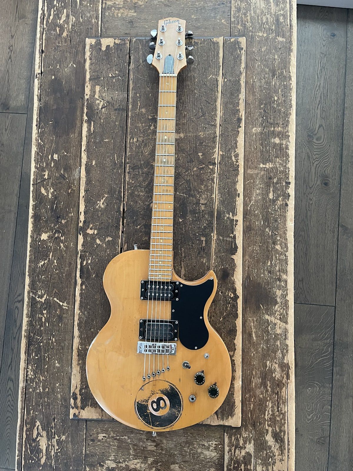 1974 Gibson L6 (Former guitar Of CJ Ramone)
