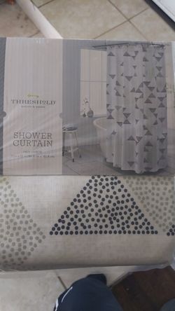 Threshold shower curtain new