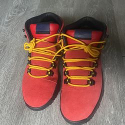 Nike Cygnal