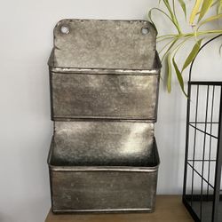 Mail Holder
