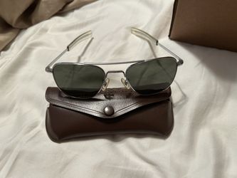 AMERICAN OPTICAL PILOT SUNGLASSES 