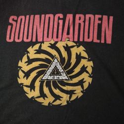 Band Shirts Soundgarden And Red Hot Chili Peppers 