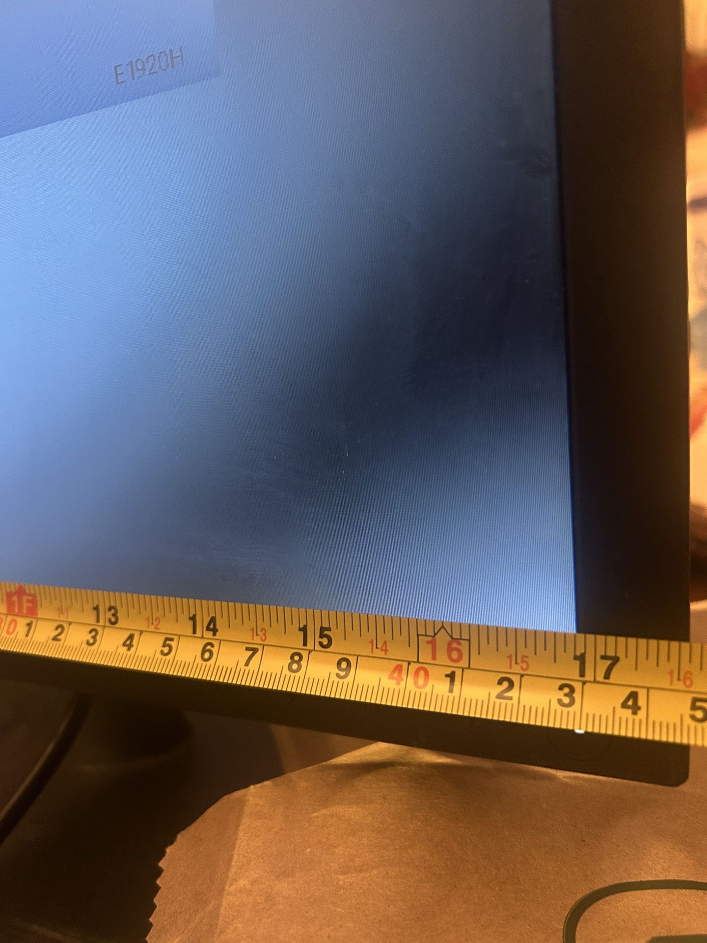 Monitor DELL