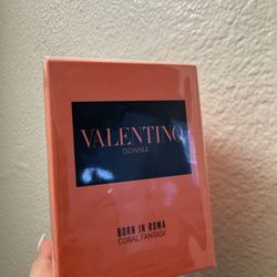 Valentino Perfume 
