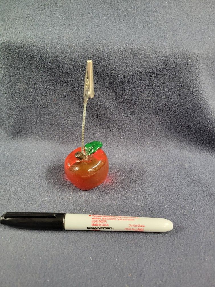 Vintage Apple Shaped Paperweight With Clip For Note Or Photo