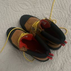 Women's Timberland Boots Size 7