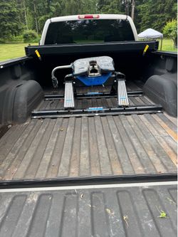 5th wheel hitch