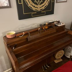 Antique Piano