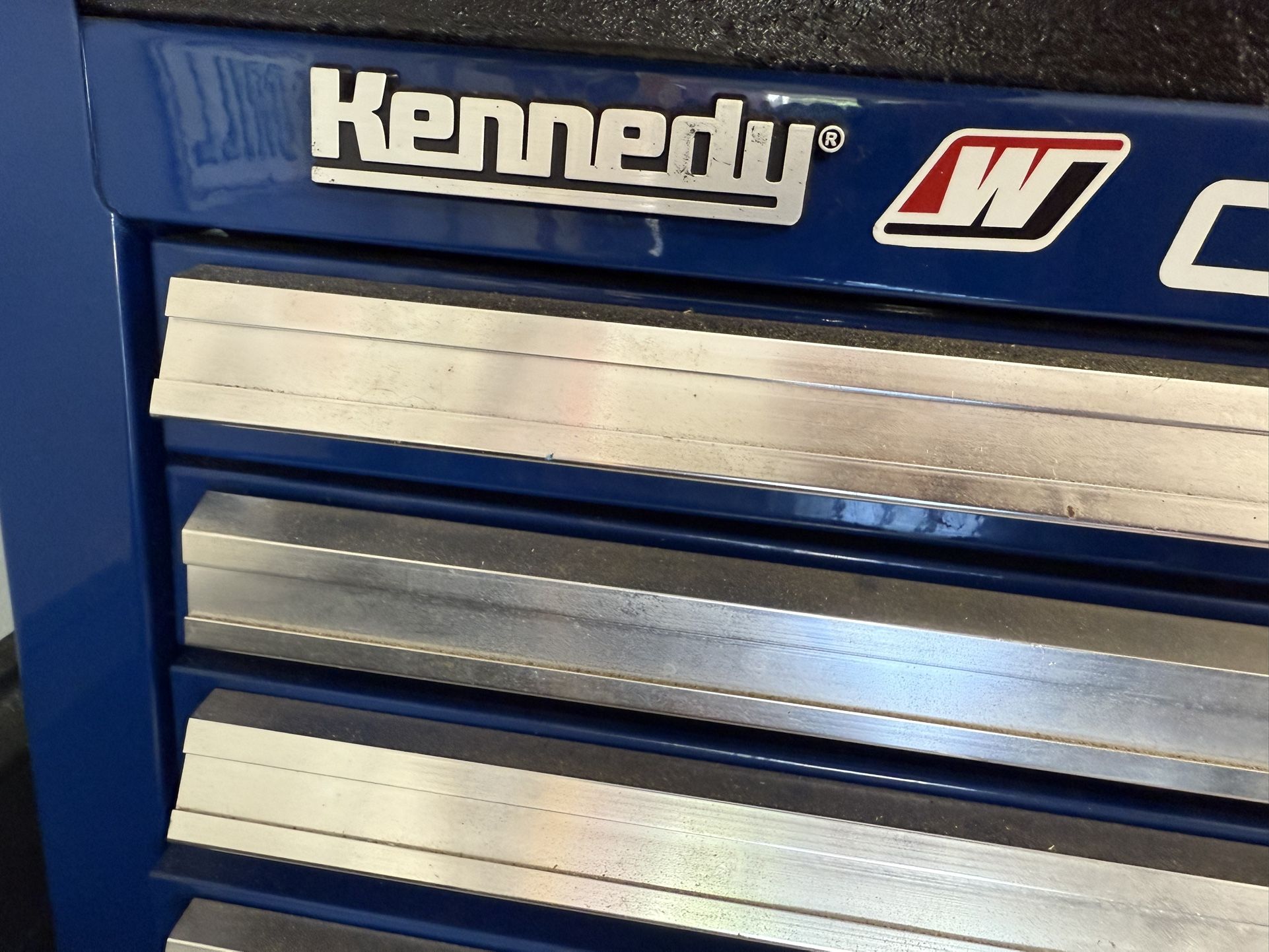 Kennedy 8 Drawer Ball bearing Toolbox