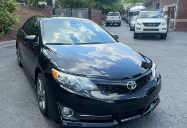 2014 Toyota Camry SE V6