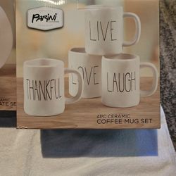 4 PC CERAMIC MUG SET 