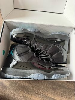 Mens jordan retro 11s