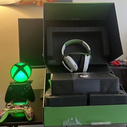 Xbox Series X 1 TB Bundle