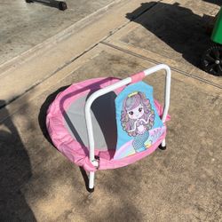 Girl Indoor Trampoline 