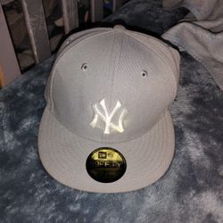 Yankees Fitted Hat