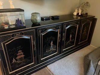 ✨ Beautiful Asian-Style Hand-Painted Cabinet / Sideboard