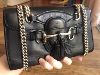 Authentic Gucci Emily mini calfskin purse