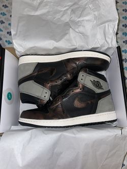 Jordan 1’s Patine Rust 
