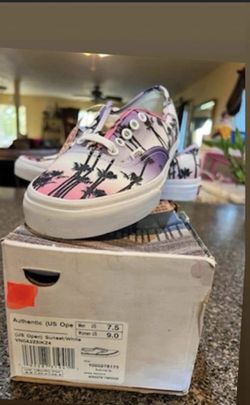 San Diego Sunset Vans Size 7.5 Men & 9.0 In Ladies