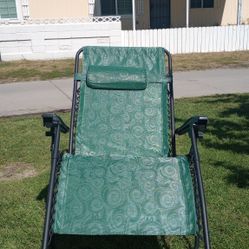 Camco Green  Recliner
