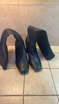 Black 3 1/2 heel steel look boot