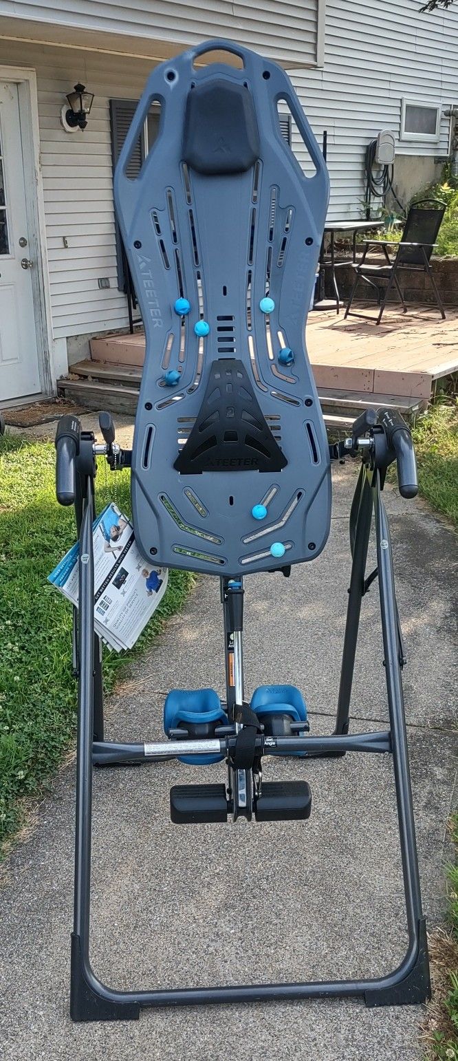 Teeter Inversion Table