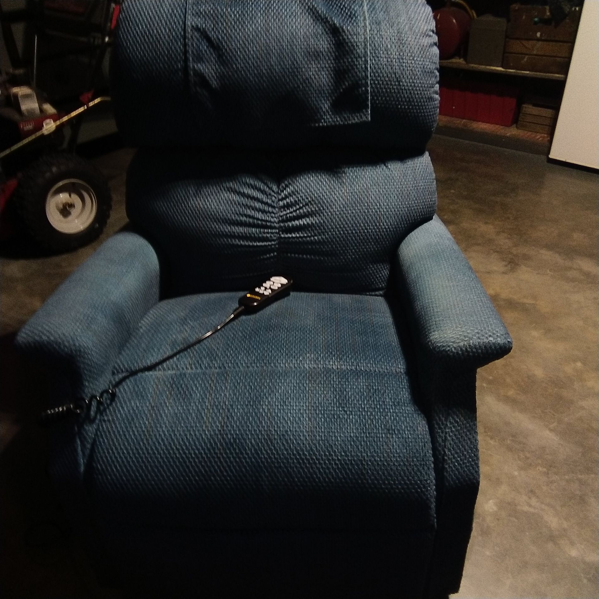 Lift chair