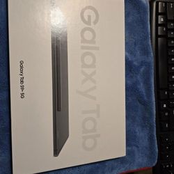 Samsung galaxy s9+ tablet 256GB with spen  It is cellular and wifi compatibility.